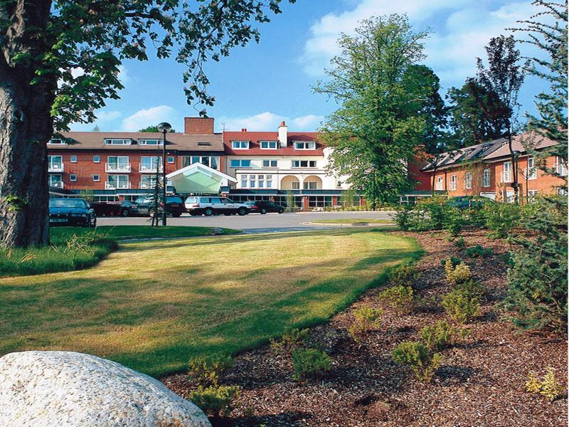 Regency Park Hotel, Health Club & Spa Thatcham Kültér fotó