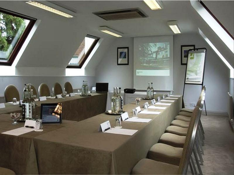 Regency Park Hotel, Health Club & Spa Thatcham Kültér fotó