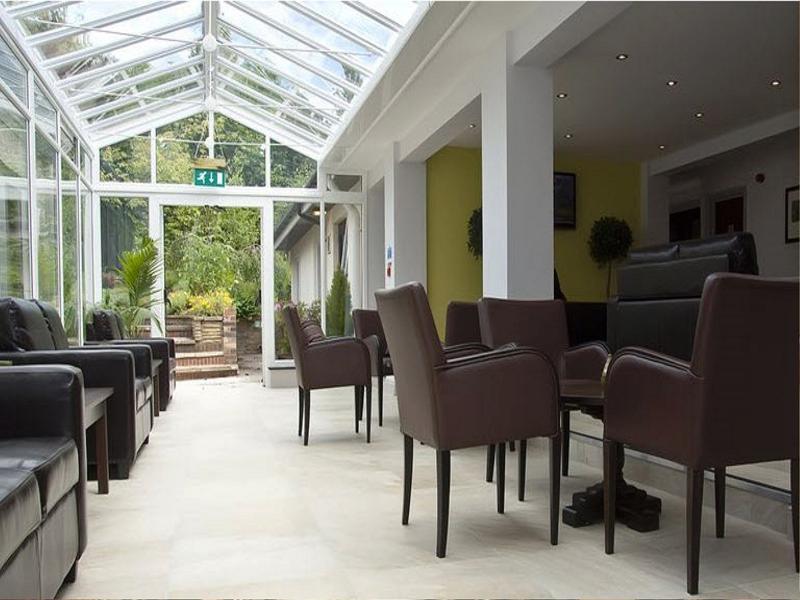 Regency Park Hotel, Health Club & Spa Thatcham Kültér fotó